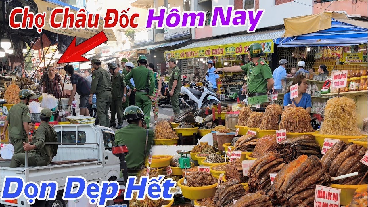 Quá Căng Chợ Châu Đốc Hôm Nay Bà Con Mua Bán Chạy Không Kịp, Hàng Ngàn Người Đổ Về Đây Mua Mắm