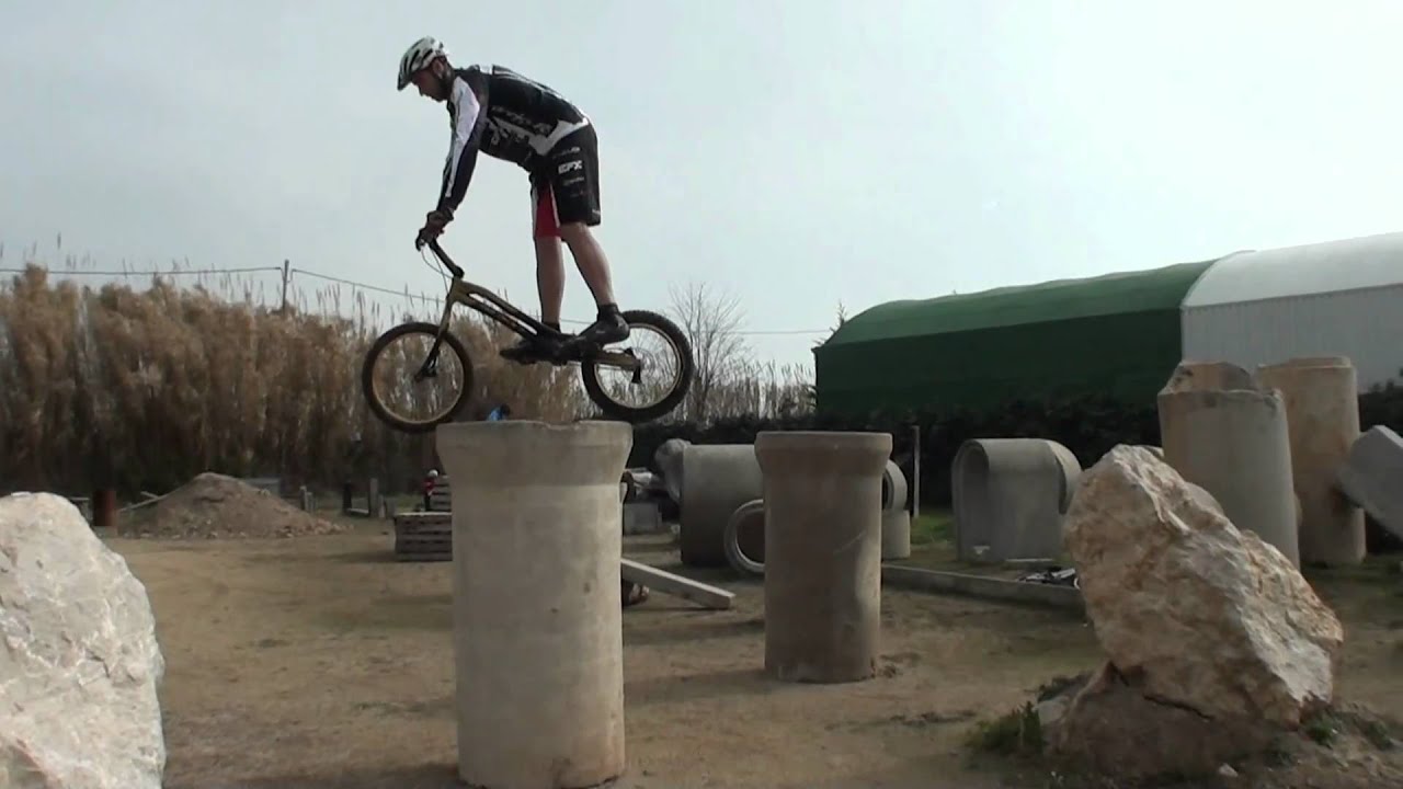 Dani Comas training