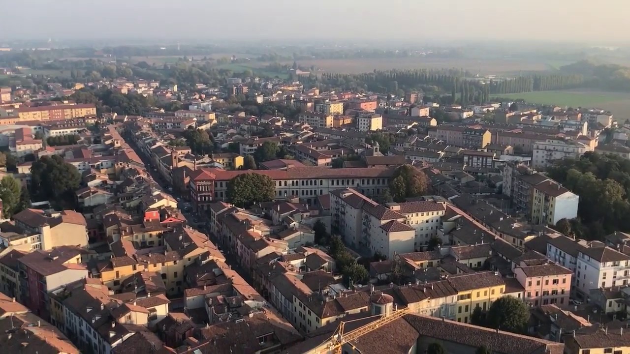 Negozi che chiudono, in 12 mesi perse 131 attività nel cremonese
