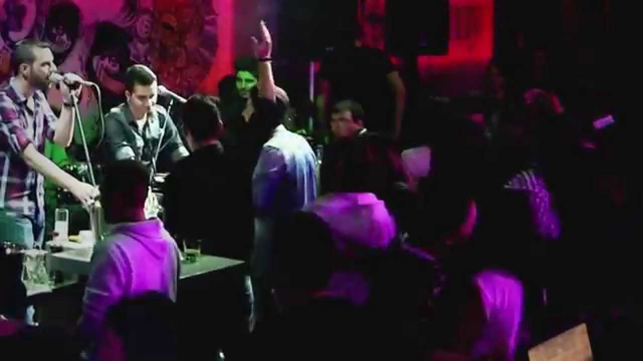 Χαιρέτης Γιώργος - Όλος ο κόσμος θάλασσα (Live)
