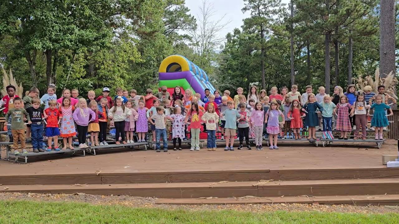 APS Kindergarten Tribefest 2025 (Dem Bones)