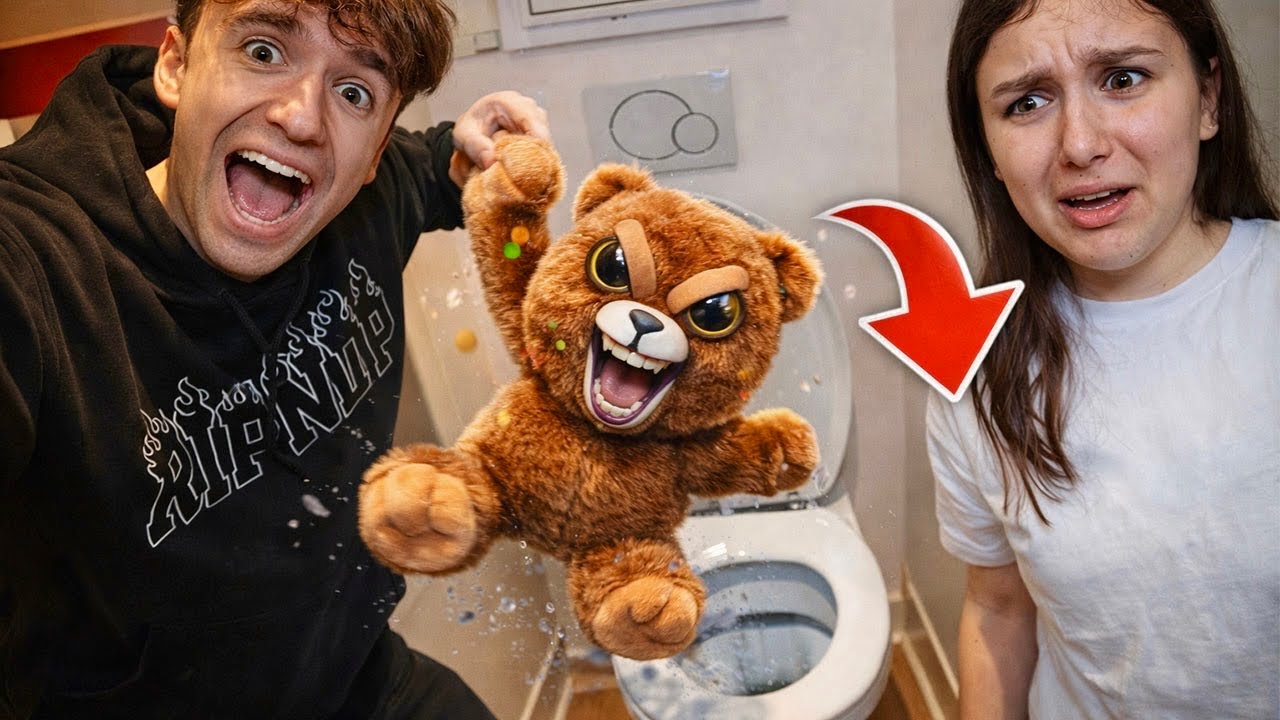 J'AI ACHETÉ UN OURS EN PELEUCHE MÉCHANT ! - PINK LILY