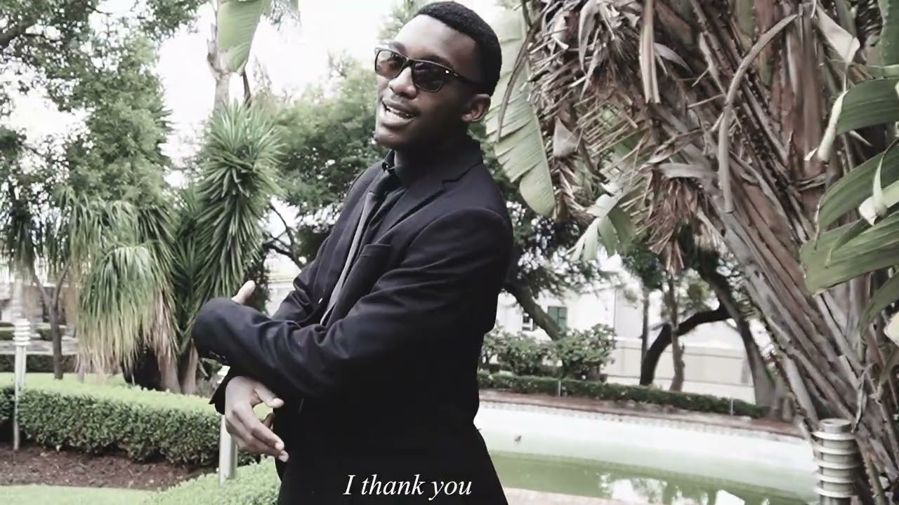 KUDZAI MWARI (lyric video with translation)