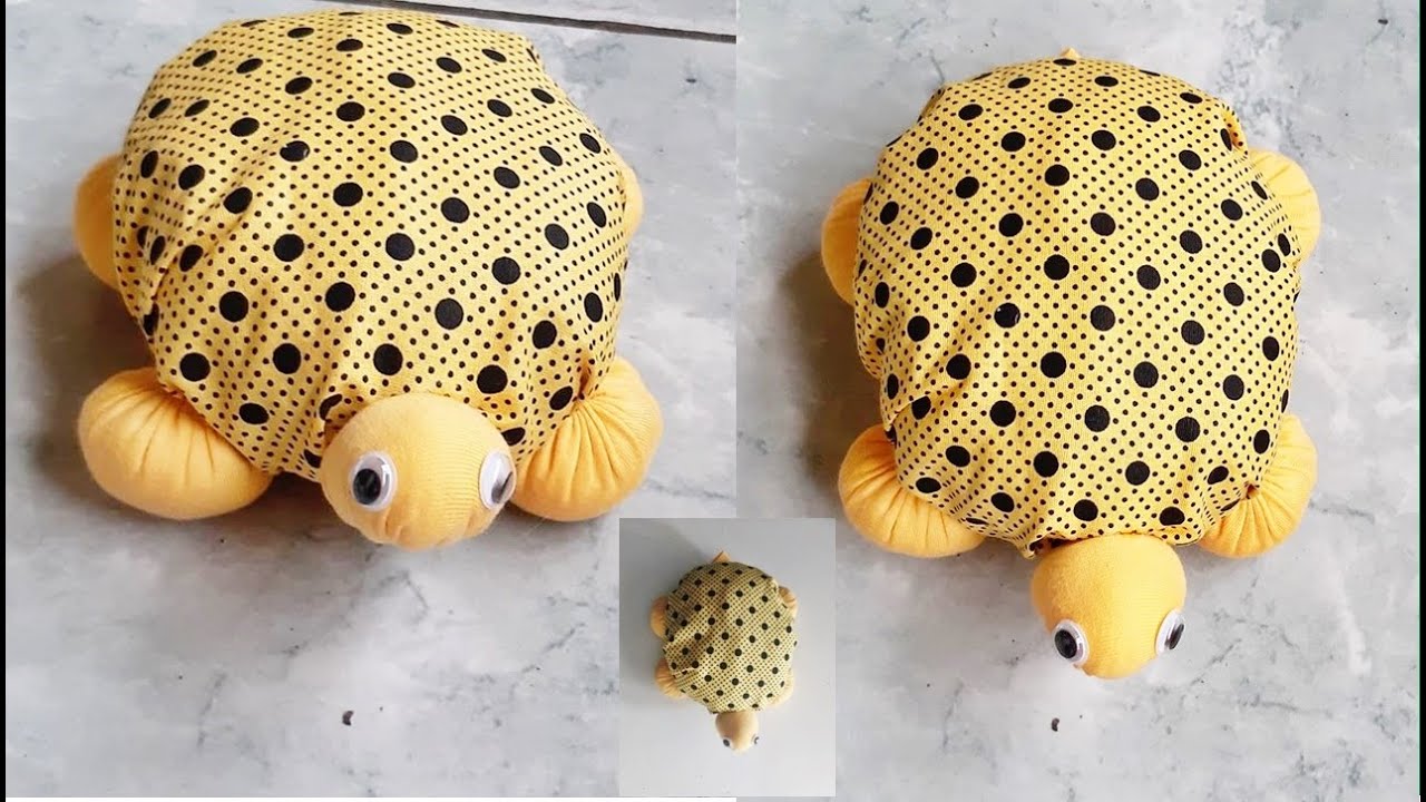 TARTARUGA FEITA COM FUXICO/PESO DE PORTA