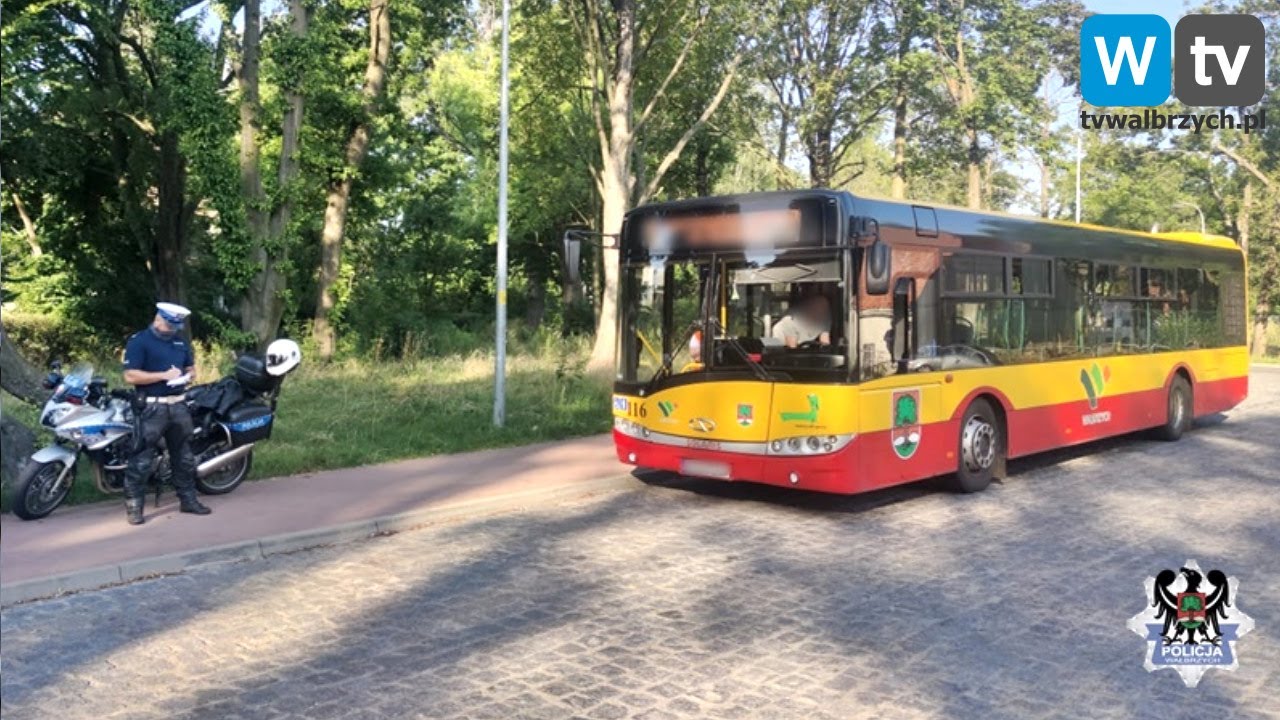 Telewizja Wałbrzych - Policjanci sprawdzali autobusy
