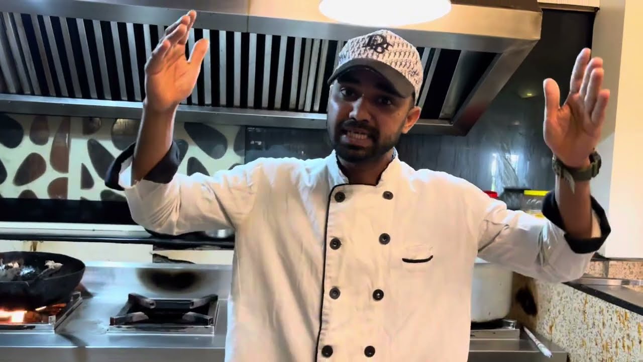 Hotel Ke Chef Se Janiye Chilli Chicken Ka Recipe | Chilli Chicken Kaise Banate Hain | Azam chef