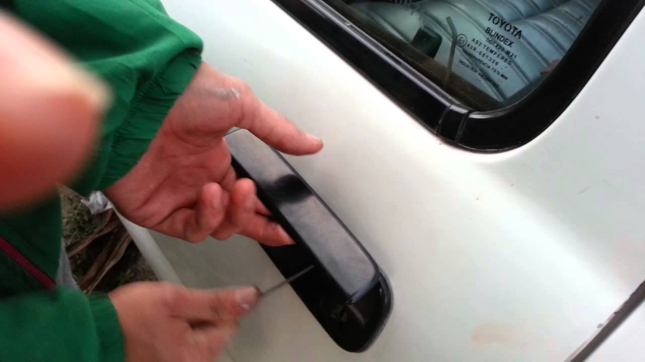 Abrir toyota hilux 2002 sin la llave