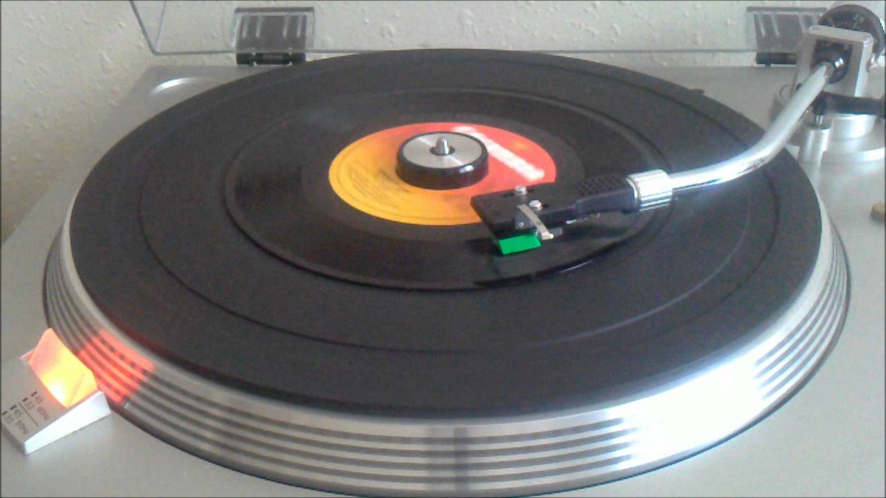 BARBRA STREISAND - WOMAN IN LOVE   (VINYL)