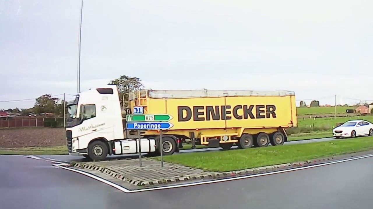 Easy Job/Dechargement à Eeklo/direction un vieux client italien ....partie 1