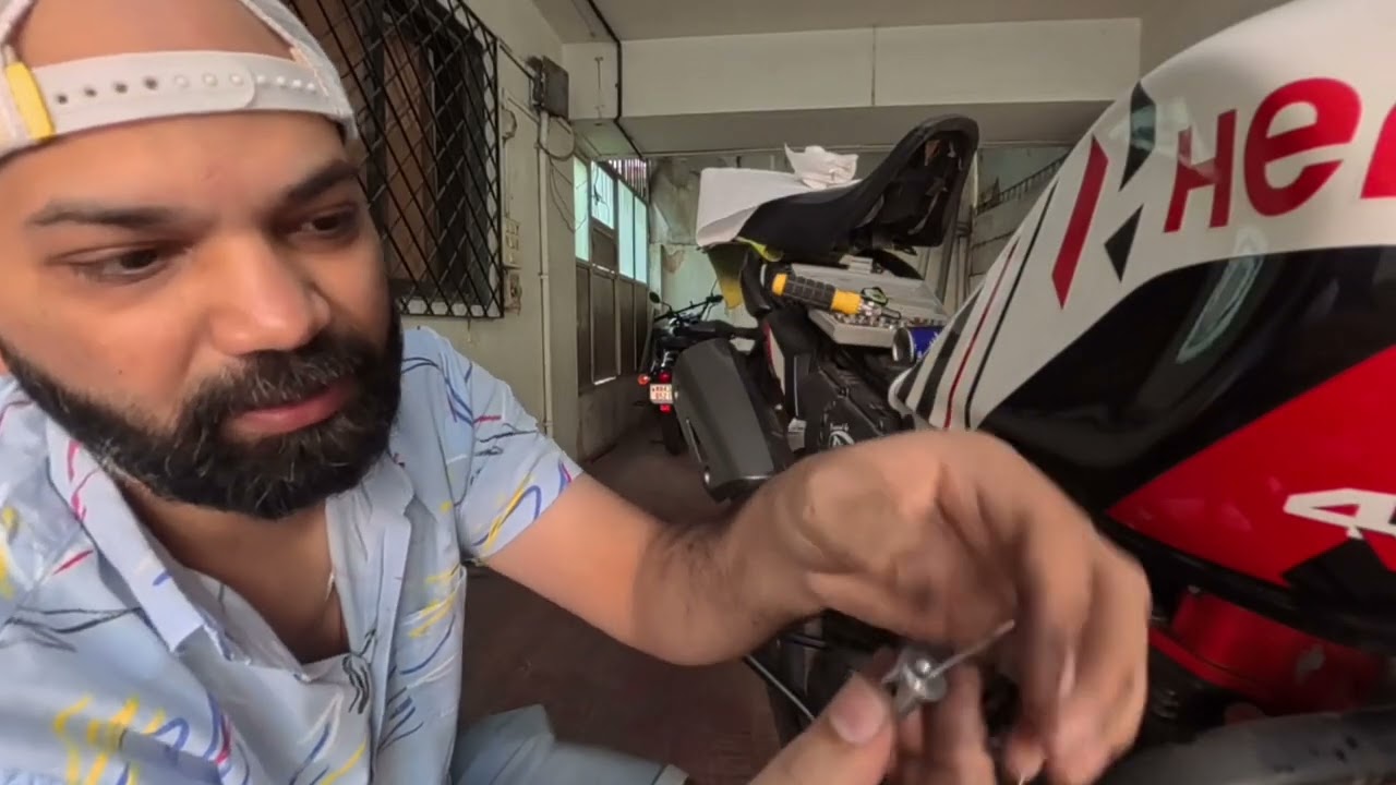DAYS 81  Main apni Xpulse ka quick throttle wire change aur alteration kar raha hoon(Full Raw Video)