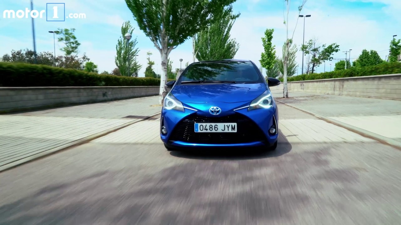 Comparativa Toyota Yaris 2017: ¿híbrido o gasolina?