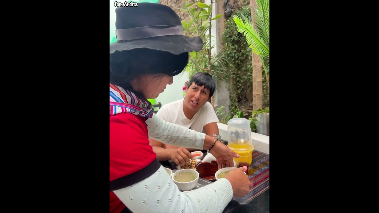Cuando tu suegra trabaja como moza