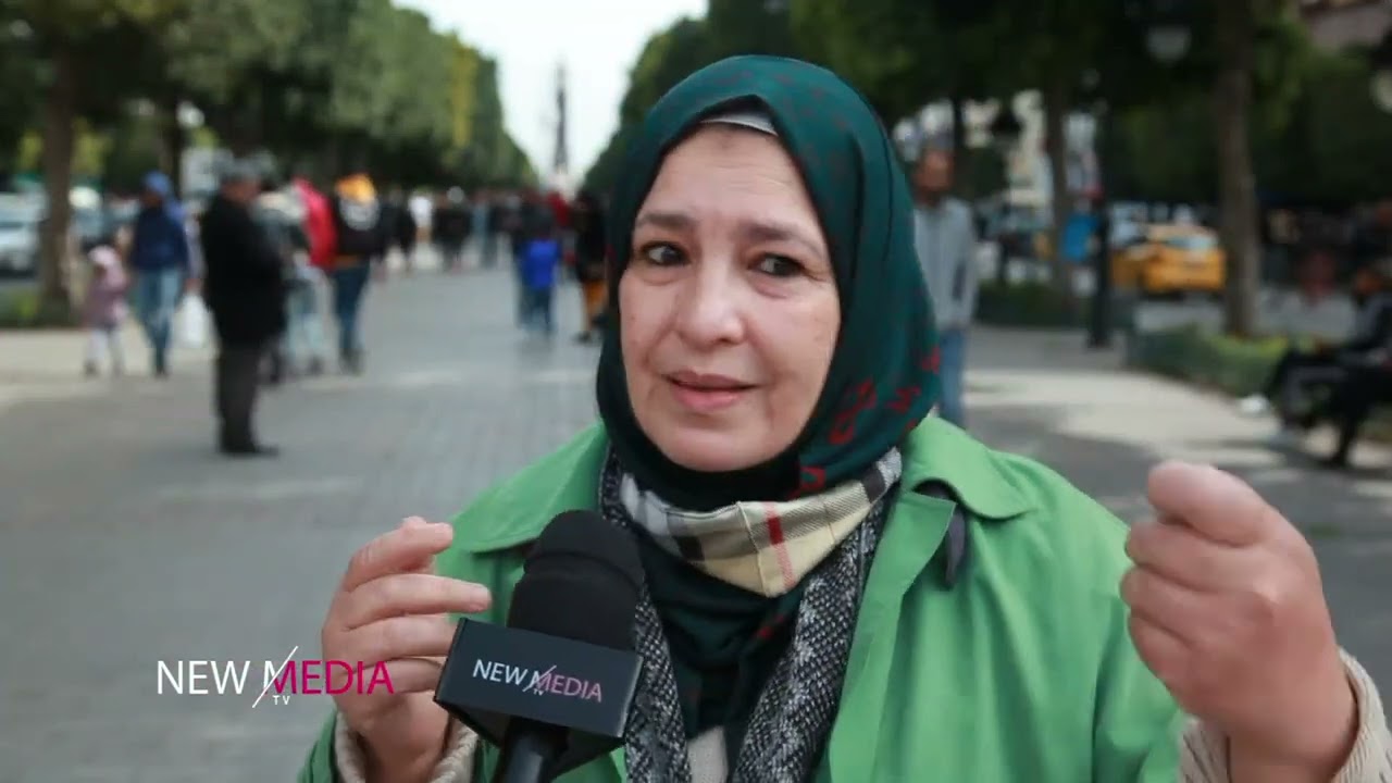 🇹🇳 🇩🇿 طبيبة من الجزائر : عابرة سبيل عبر مطار تونس تعرضت للمضايقة بسبب العملة الصعبية وفكولي فلوسي