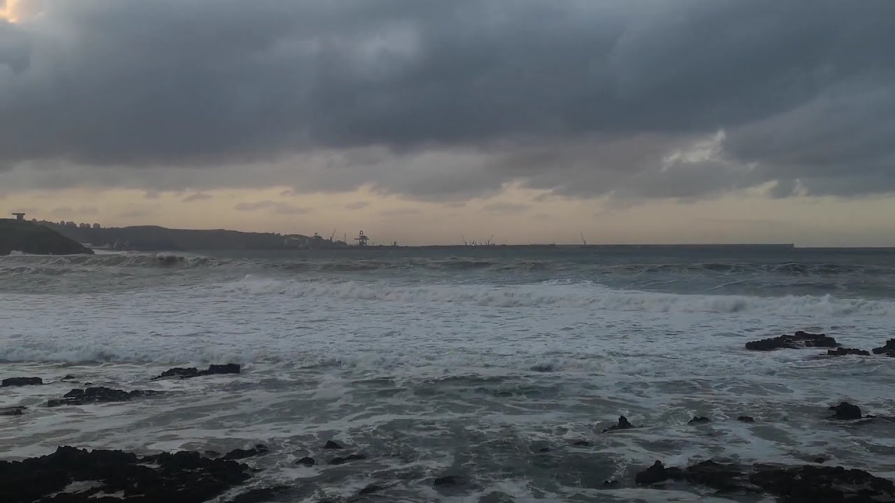 PLAYA DE SAN LORENZO-GIJ&Oacute;N 17/02/2020