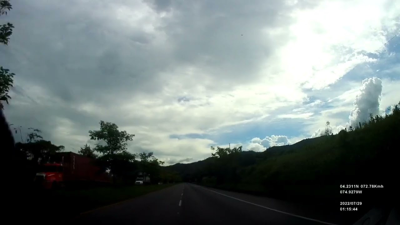 PARHNA QASIDA HAQ DE WALI DA.SINGER, SAHIL PINDIWALA.VIDEO, BEAUTY AND GREENERY OF TOLIMA S AMERICA