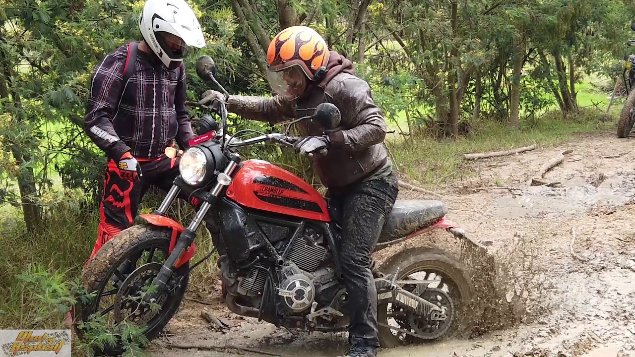 slow motion DUCATI SCRAMBLER 400 #offroad #motorcycles,   #VTM colombia,