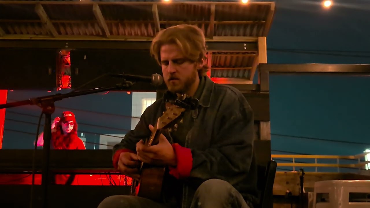 Christian Lee Hutson - Atheist (live Honey's, Brooklyn - 9/3/2025)