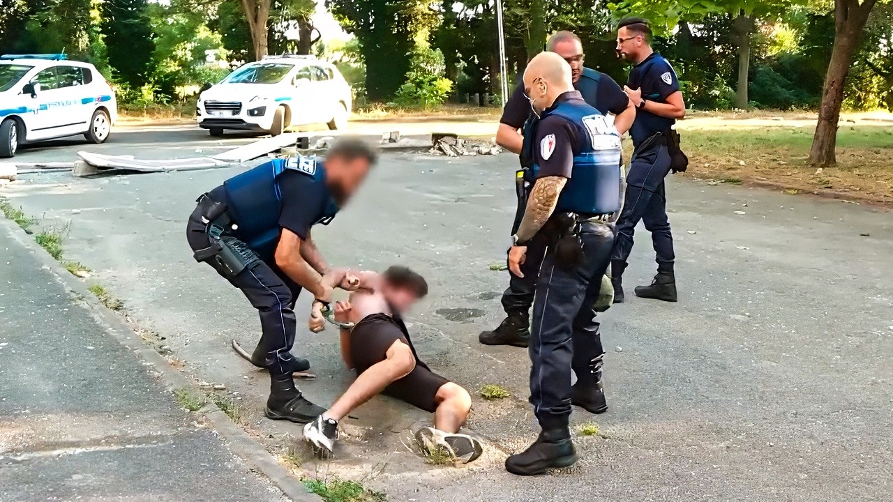 Orange : Une ville en fête... et une police à bout