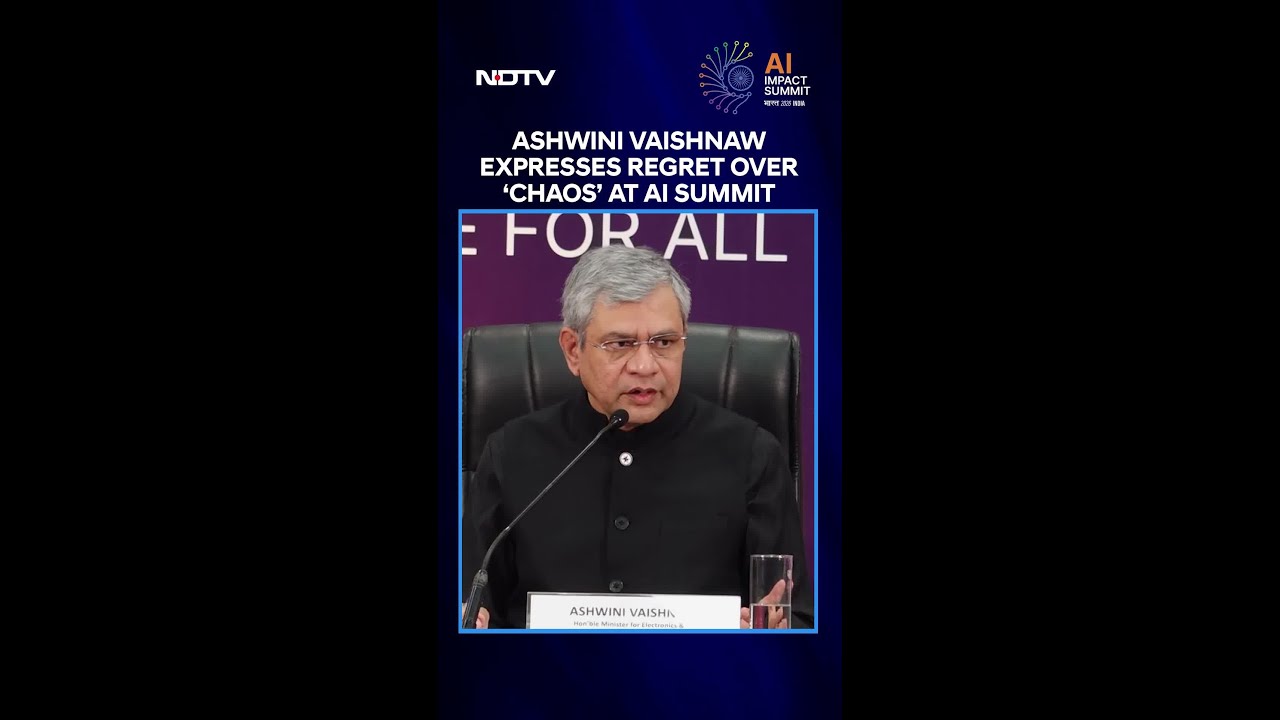 &ldquo;My Apologies&rdquo;: Union Minister Ashwini Vaishnaw Reacts to &lsquo;Chaos&rsquo; at AI Summit