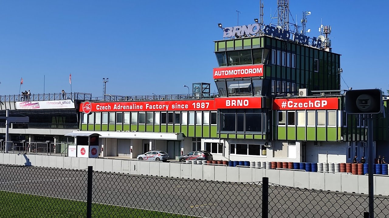 AUTOMOTODROM BRNO 🇨🇿 Masaryk Racing Days & F1 Show ( 08.09.23 🏎️ Trening-Kwalifikacje) #6