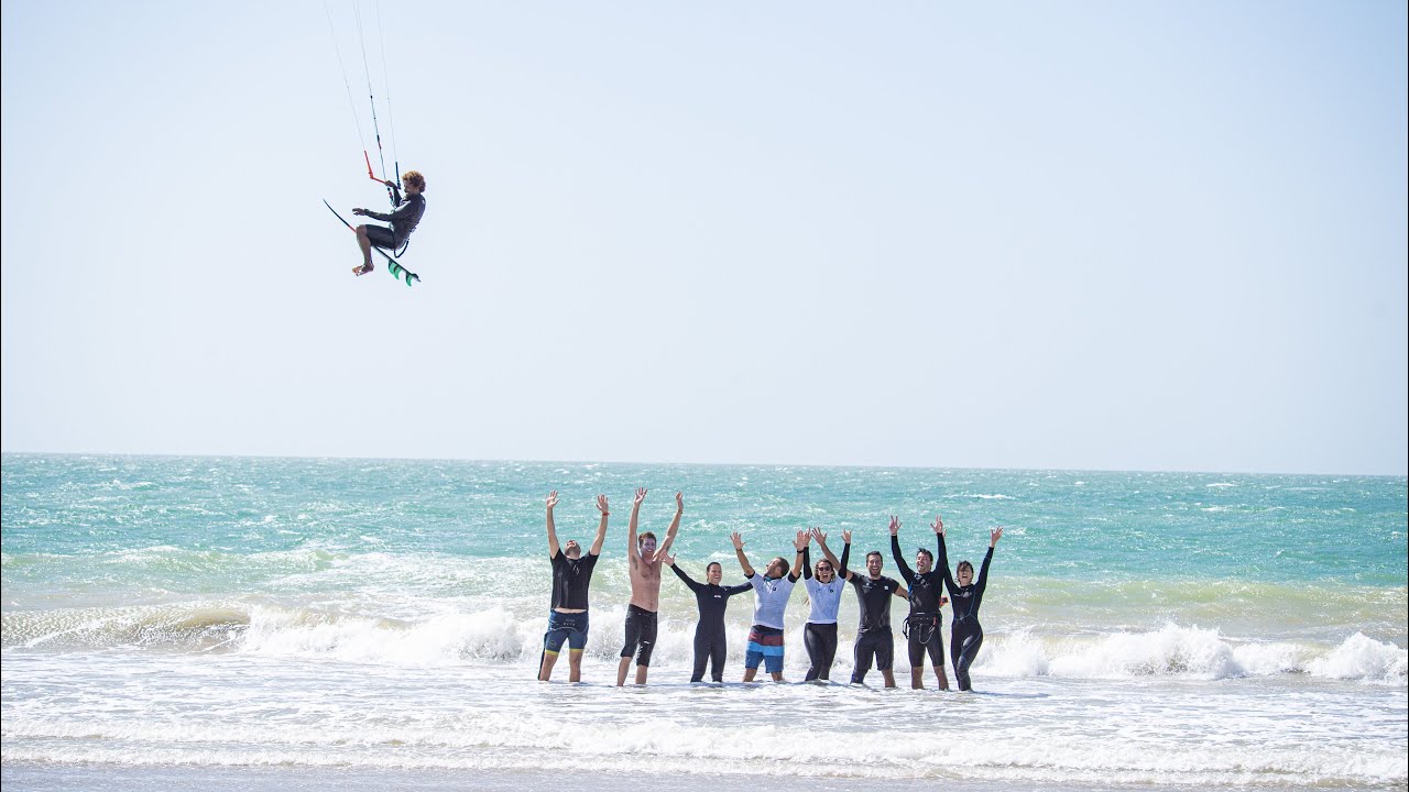 Kitesurf Downwind Dakhla 300km between ocean and desert. 2022