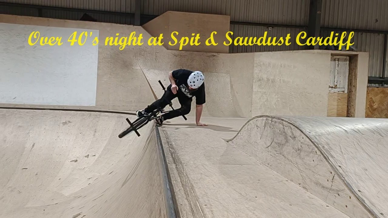 Spit & Sawdust over 40's night