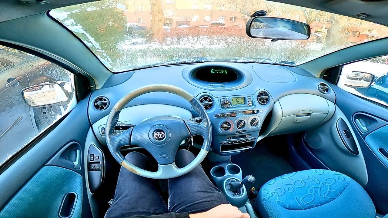 Toyota Yaris I 1.3 VVT-i 86HP Manual (2001) POV Test Drive & Acceleration 0-100