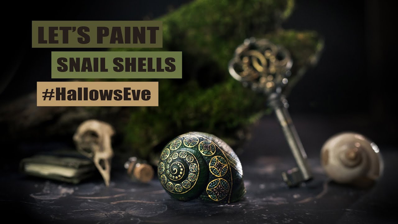 Let's paint a snail shell in autumn colors and add a tiny skull