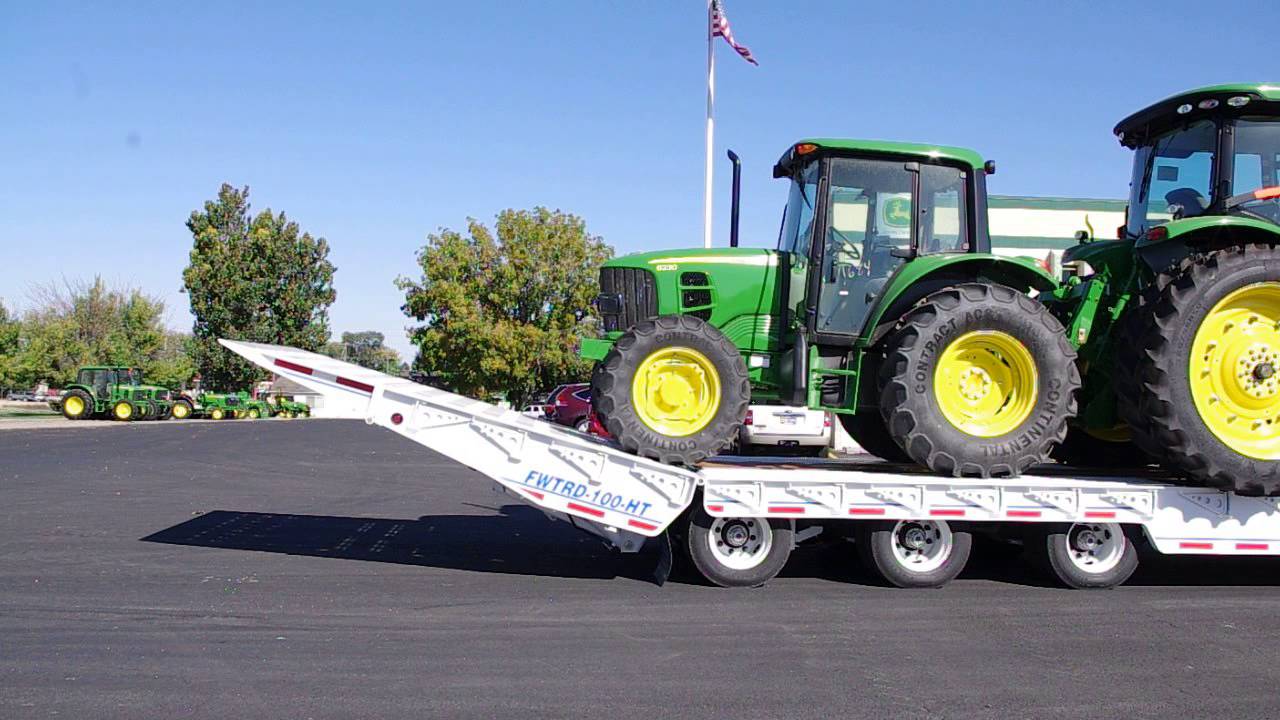 TrailMax FWTRD-100-HT hydraulic tail trailer