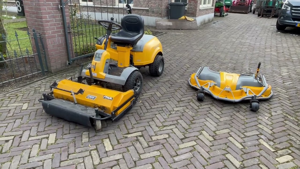 Stiga park excellent lawnmower / zitmaaier / grasmaaier / aufsitzmäher / rasentraktor