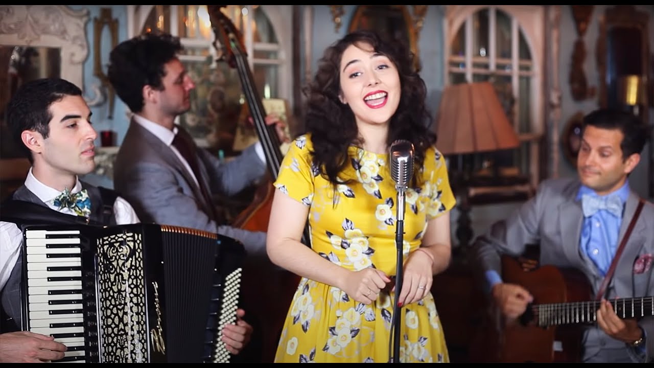 Tatiana Eva-Marie & Avalon Jazz Band - Bonjour Sourire (Henri Salvador)