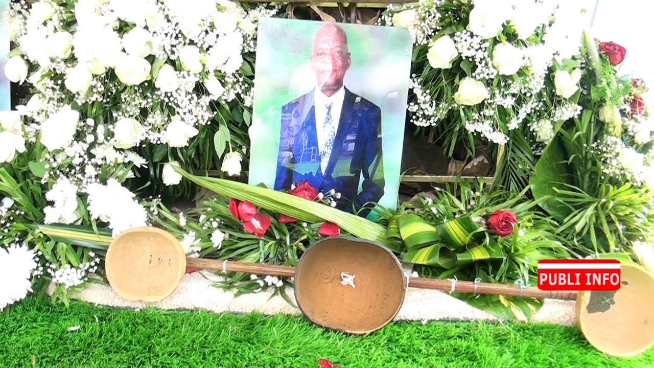 OSCAR ZUE ELLA &Eacute;LEV&Eacute; &Agrave; LA DIGNIT&Eacute; HUMAINE