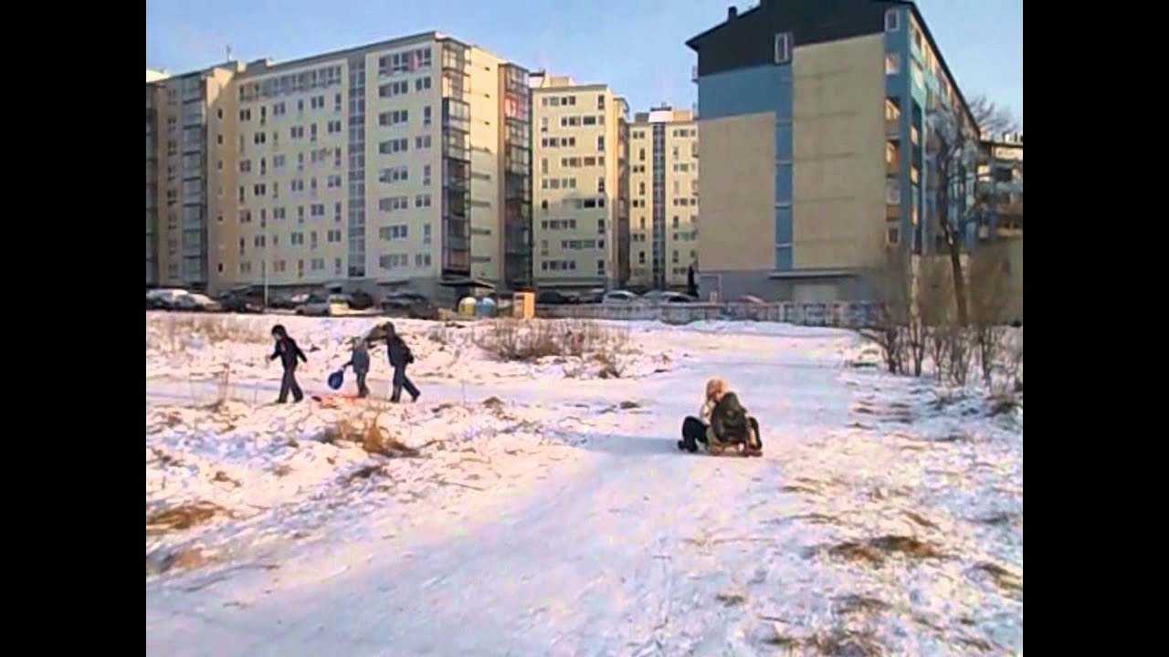 Su vaikais ant kalno. Perkūnkiemis