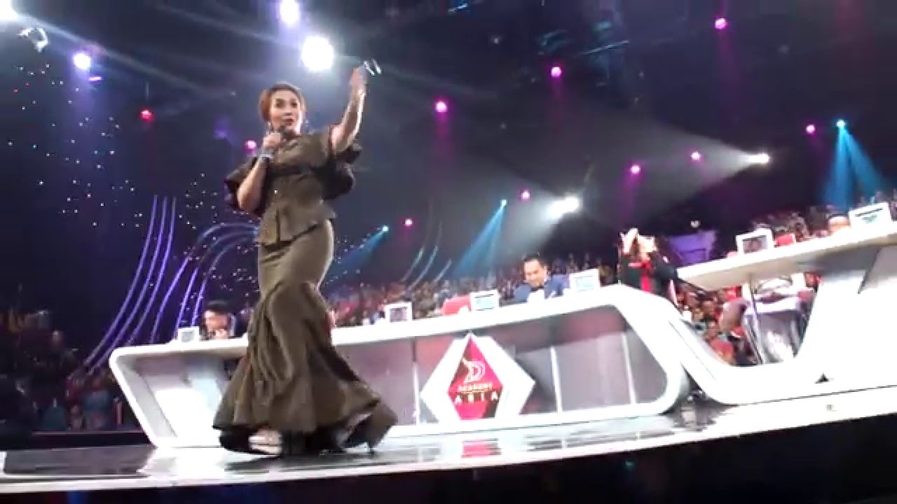 AMELINA- RINDU , D'ACADEMY ASIA 14122015