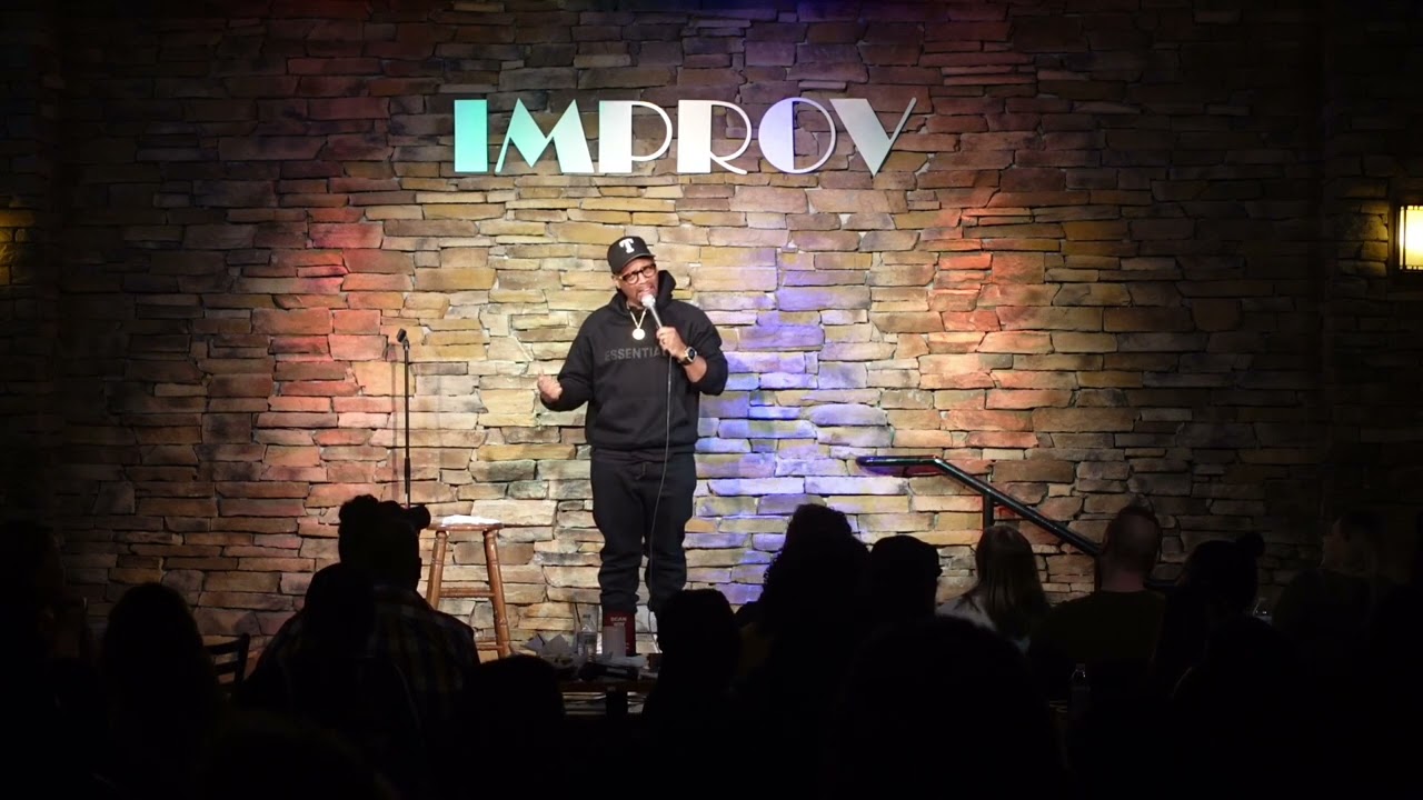 LaVar Roasts Russell Wilson & Talks Family Drama 😂🏈