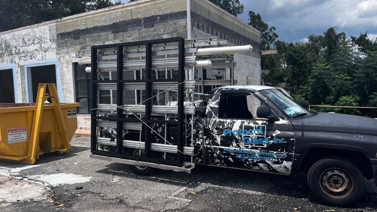 COMMERCIAL STOREFRONT BULID FRAME AND INSTALL CLERMONT Fl.