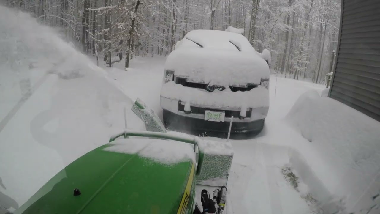 John deere 1025r snowblower - 12