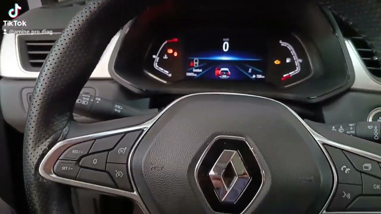 activation option caché Renault captur 2023