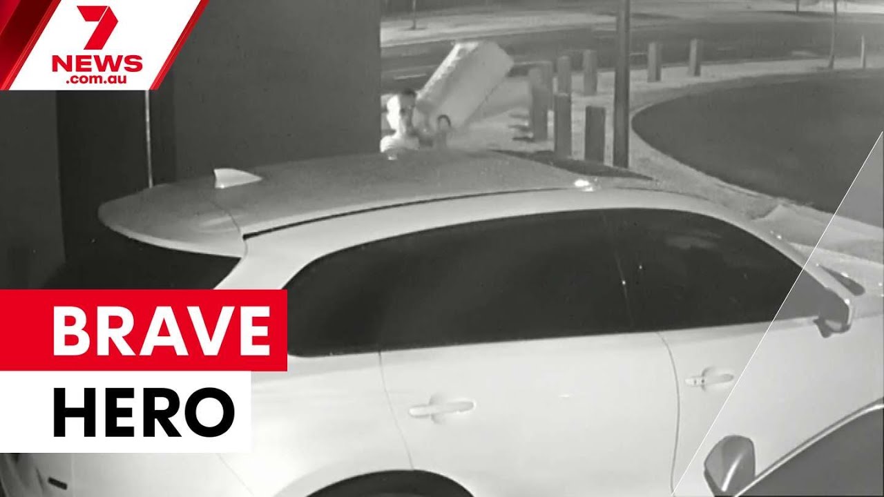 A hero dad saves his family from an arson attack at their Tarneit home | 7NEWS