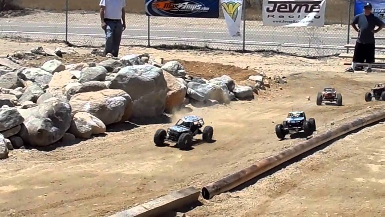 Rock Racing with Axial