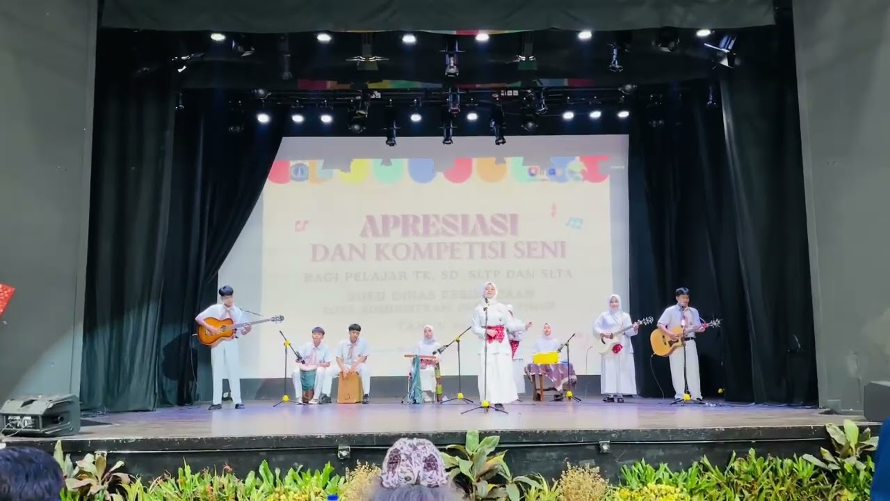 Musikalisasi Puisi Jakarta Jakarta karya Nia Samsihono