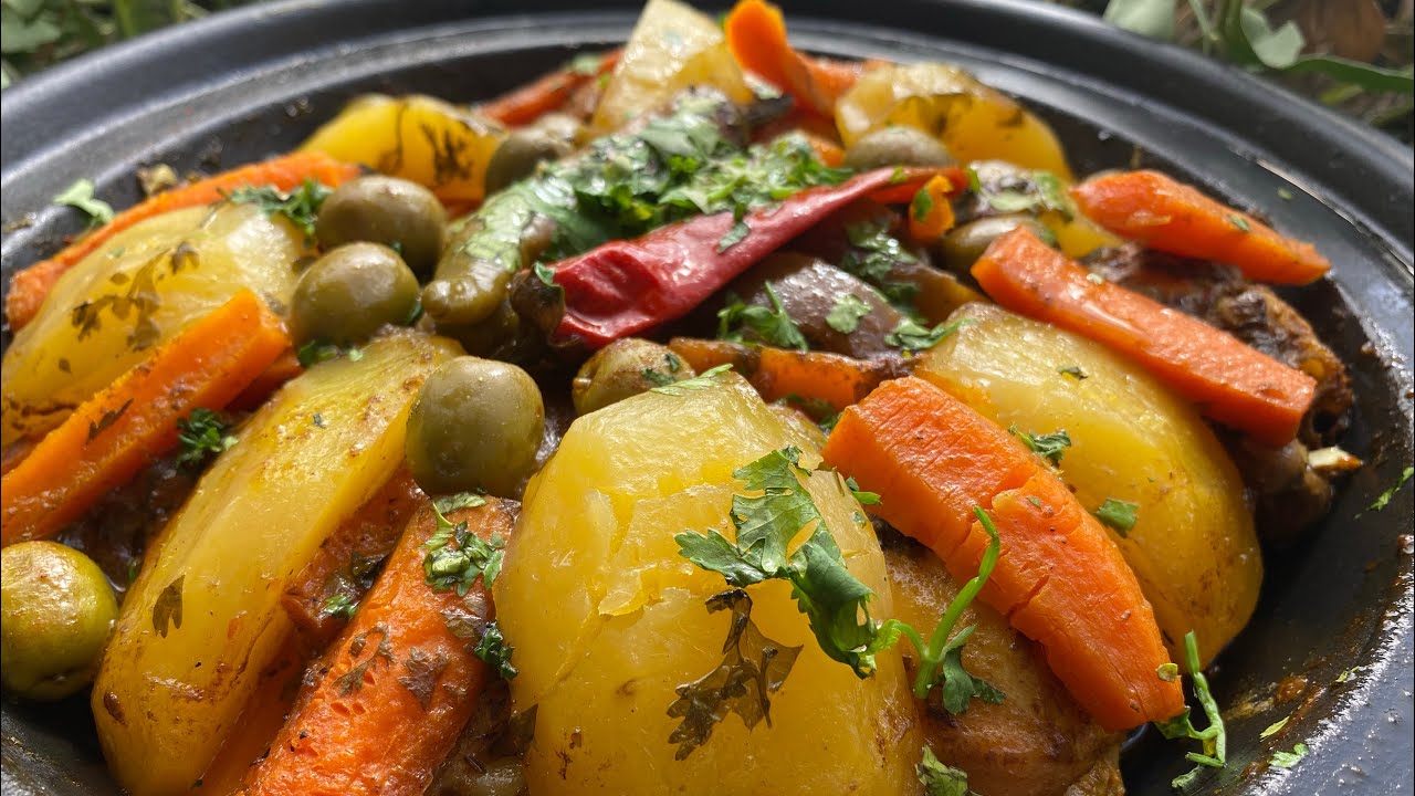 el arte de la cocina arabe, tajin de pollo preparado por una española, quieres verlo?es fácilisimo🤤