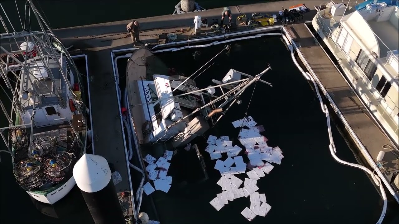 FV FLO sinks in Crescent City Ca harbor Jan 16th 2026