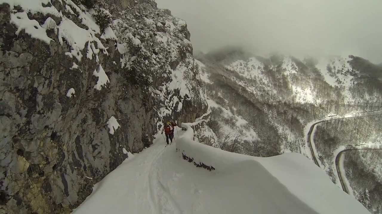 ski de randonnée nordique au départ du col du Rousset