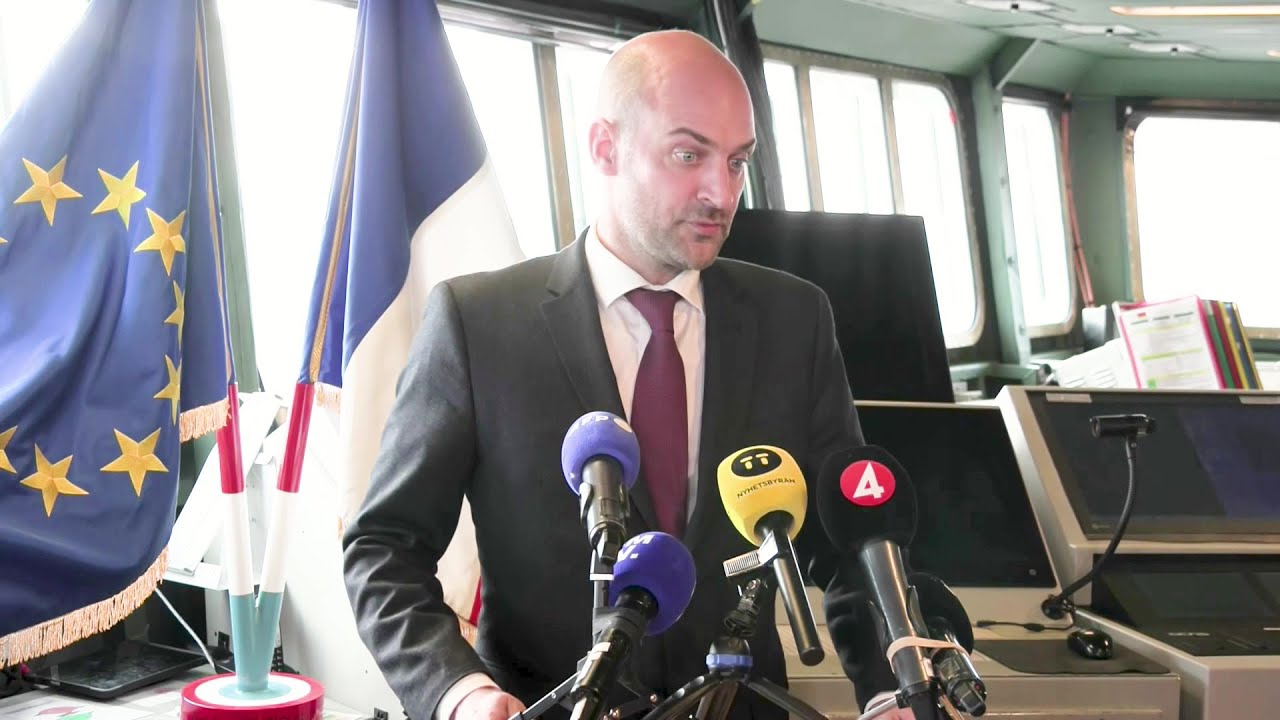 France says 'ridiculous provocation' if Russian drone buzzed aircraft carrier | AFP