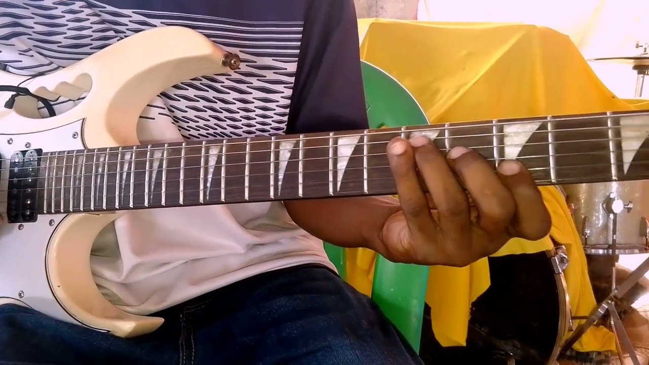 Rithm to solo class exercise in G keys.