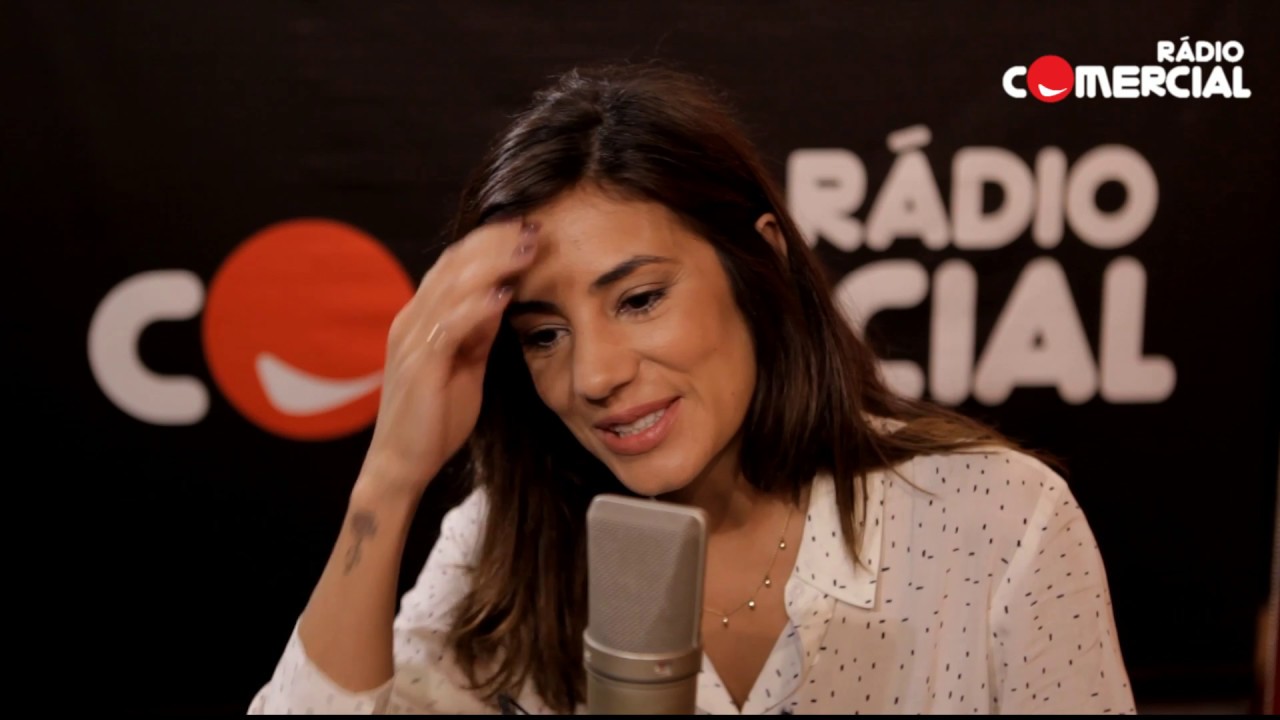 Rádio Comercial | Contadores De Histórias: Mia Rose