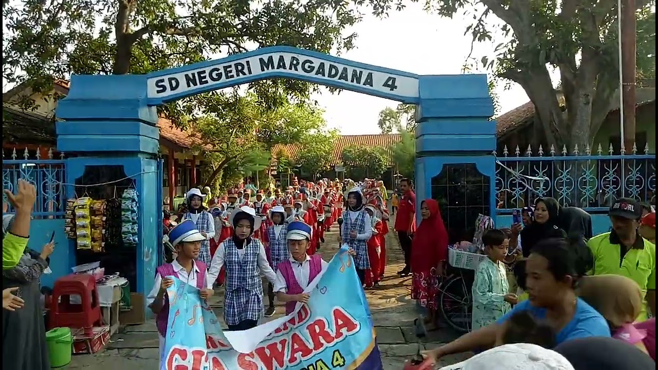 Drumband SD Negeri Margadana 4 Kota Tegal