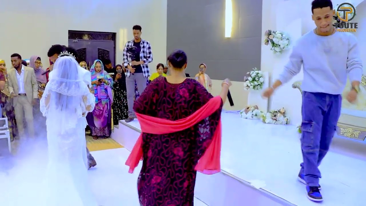 ISMAACIIL ARKA IYO WARDA HAPPY INTII BALAN AAN GAARNAY
