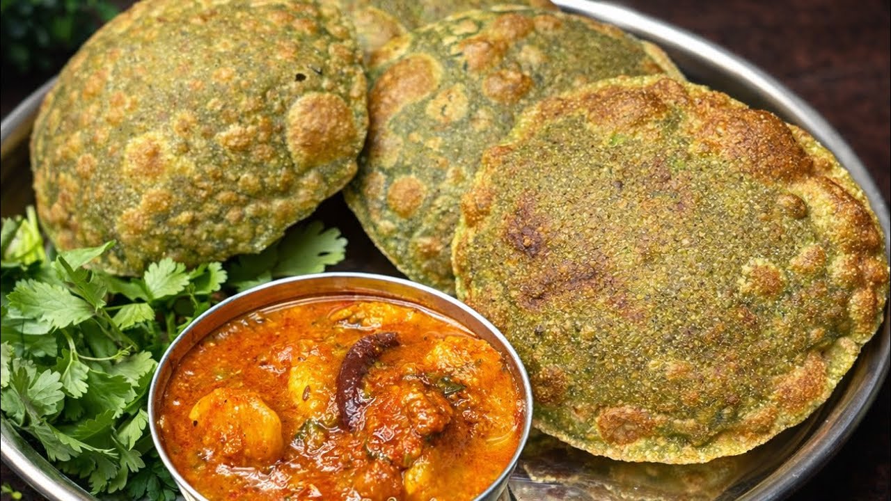 कच्चे मटर की खस्ता पूरी और भंडारे वाली आलू टमाटर की सब्ज़ी | Matar ki Poori Recipe | Nashta